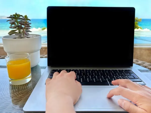 IT導入補助金で注目！「デジwith（IT戦略ナビwith）」実施で加点を獲得する方法